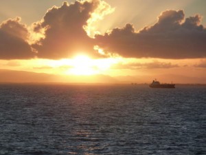 Sonnenuntergang bei Rückfahrt zum Festland